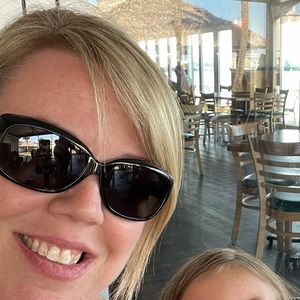 Meet your Posher, Jamie